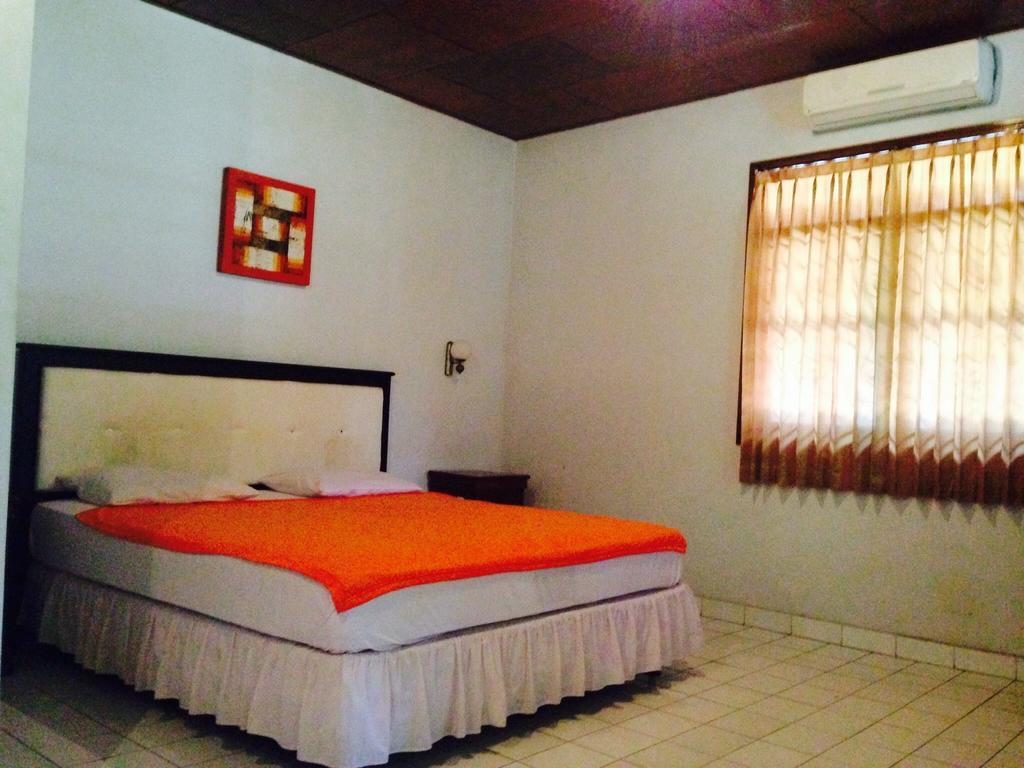 Mekar Jaya Bungalows Kuta Lombok Zimmer foto