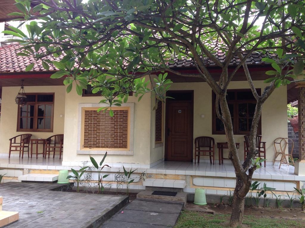 Mekar Jaya Bungalows Kuta Lombok Exterior foto