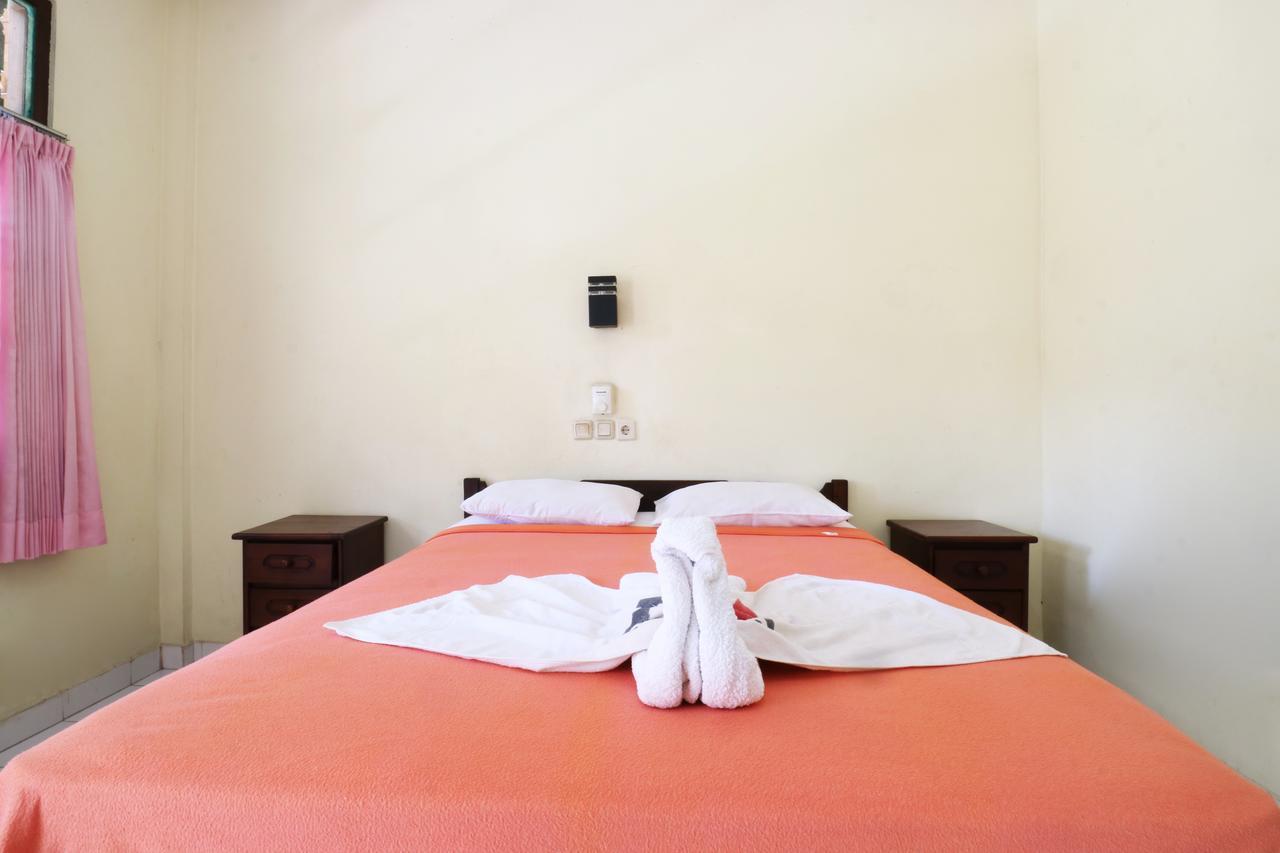 Mekar Jaya Bungalows Kuta Lombok Exterior foto